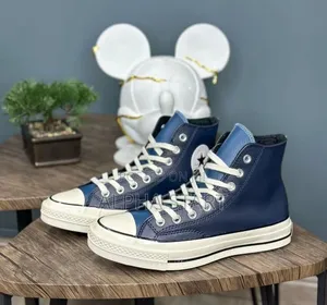  Blue Converse Allstar 
 Made in Vietnam 
 Size -- 40- 43