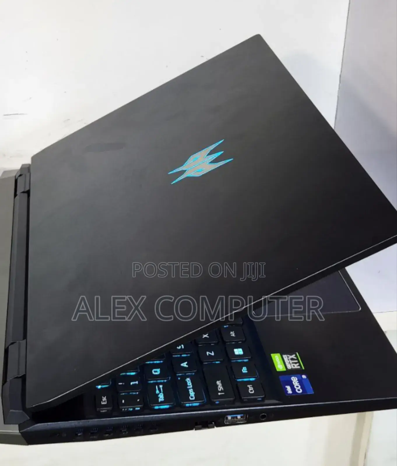 New Laptop Acer Predator Helios 300 16GB Intel Core I9 SSD 512GB