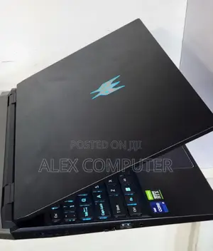 New Laptop Acer Predator Helios 300 16GB Intel Core I9 SSD 512GB