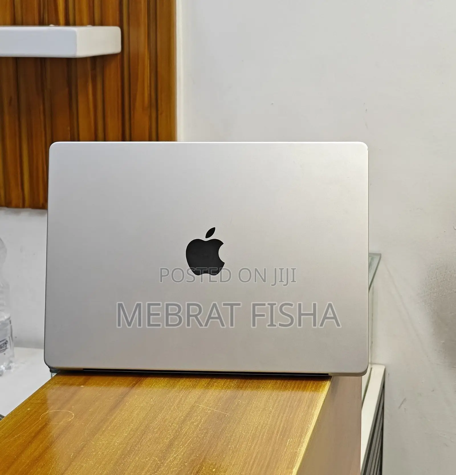New Laptop Apple MacBook Pro M1 16GB Apple M1 SSD 1T