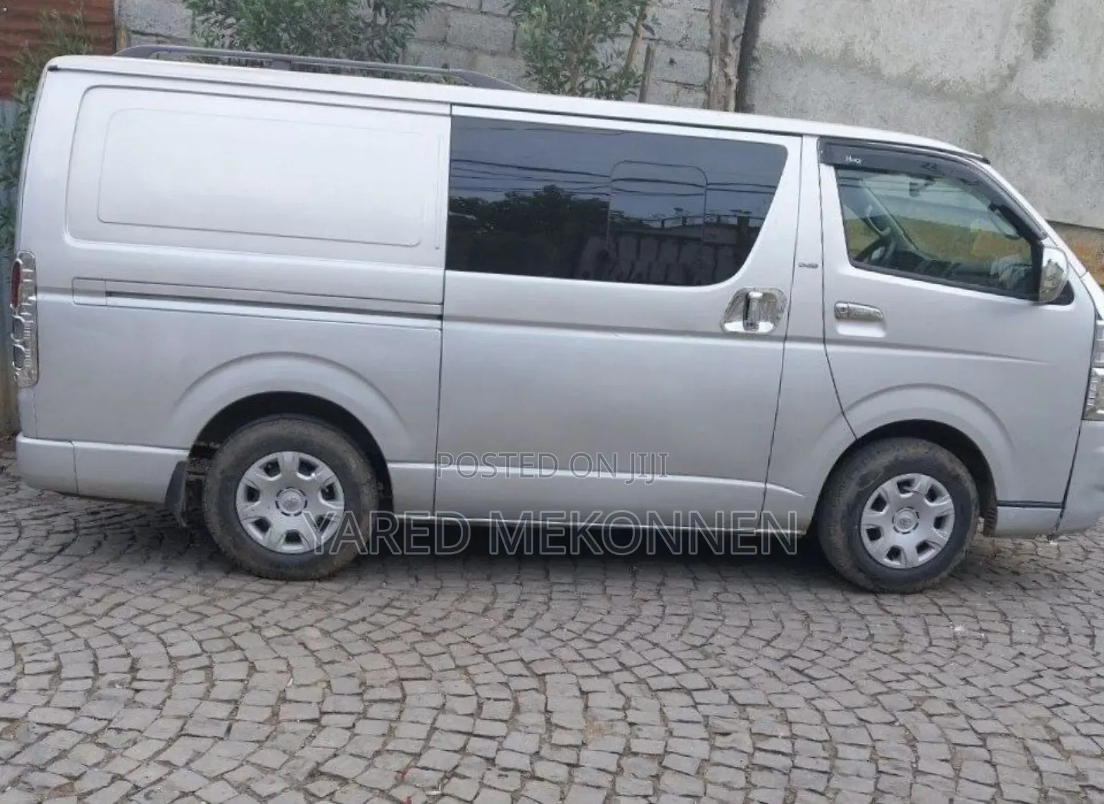 Toyota HiAce 2006 Silver