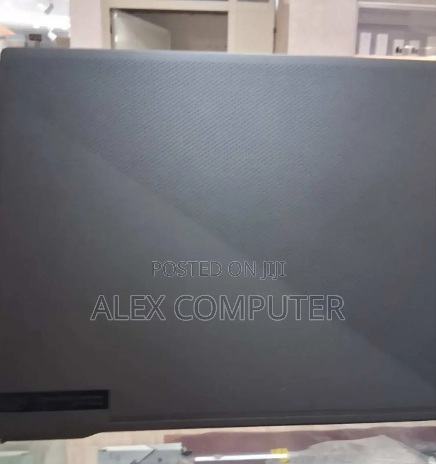 New Laptop Asus ROG Zephyrus G15 16GB AMD Ryzen 9 SSD 512GB