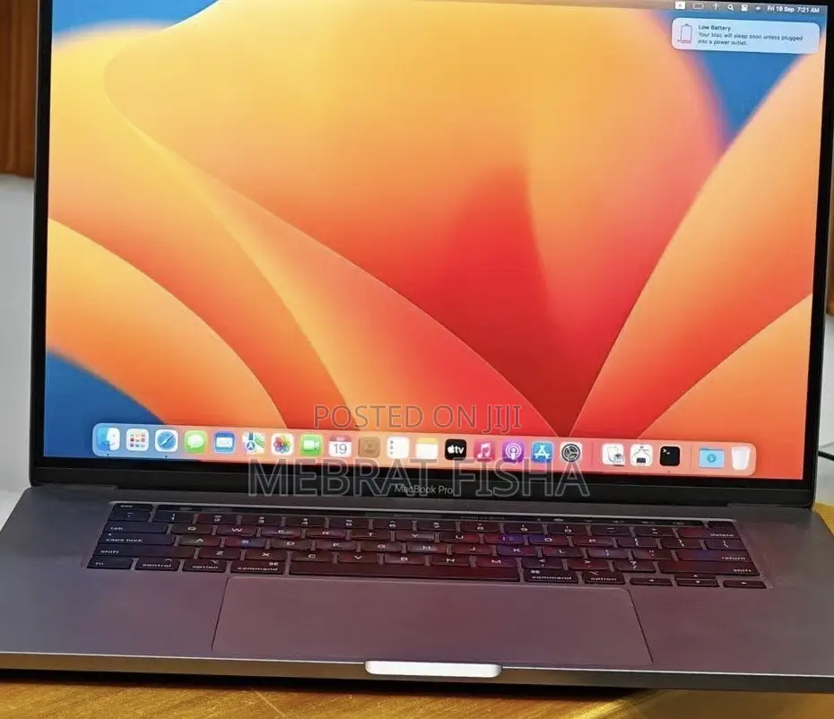 New Laptop Apple MacBook Pro 2019 32GB Intel Core I9 SSD 1T