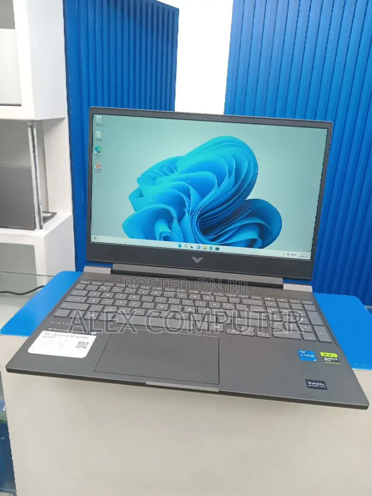 New Laptop HP Compaq NX6130 16GB Intel Core I9 SSD 512GB