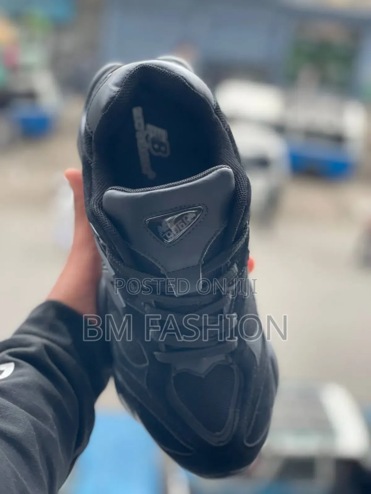 New Balance 9060 "Triple Black" Sneaker