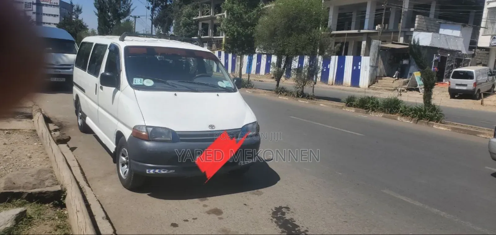 Toyota HiAce 2006 White