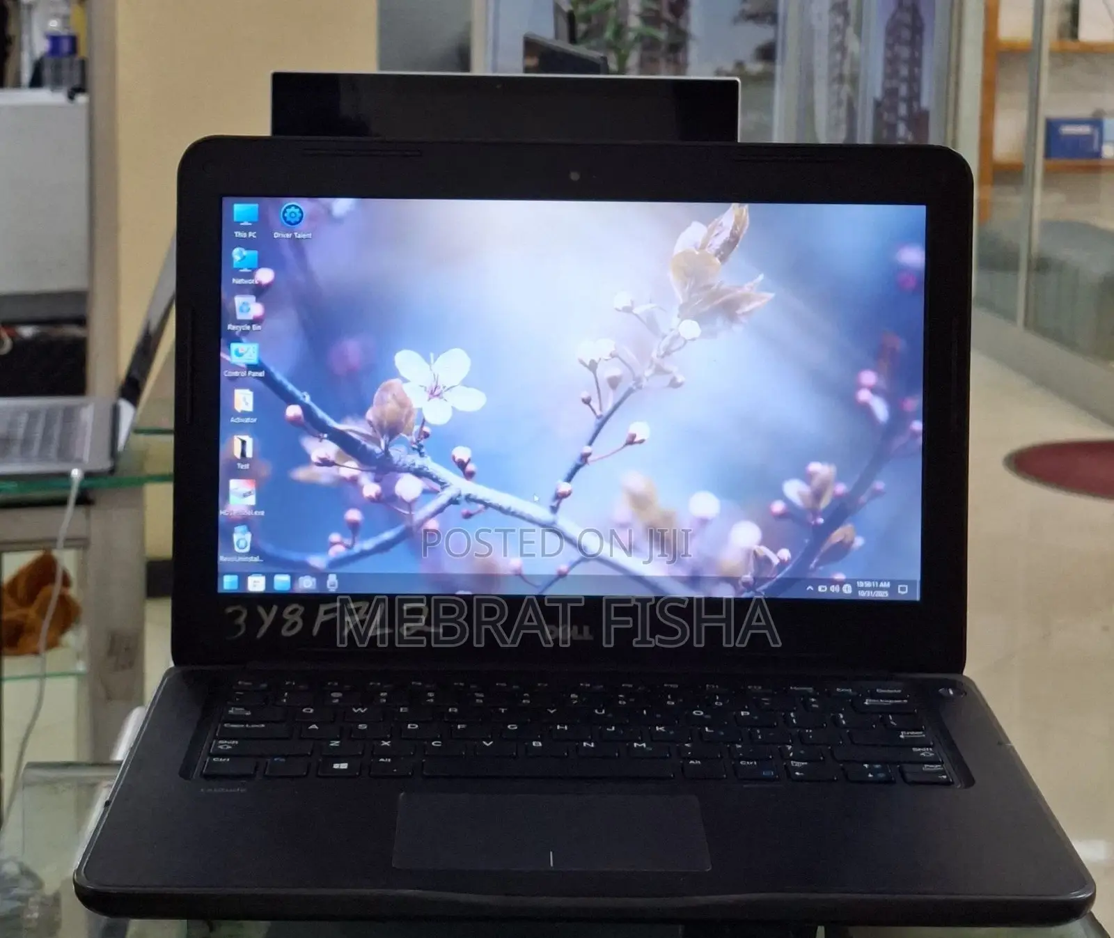 New Laptop Dell Latitude 3380 8GB Intel Core I5 SSD 256GB