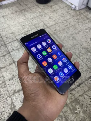 Photo - Samsung Galaxy A5 16 GB Black