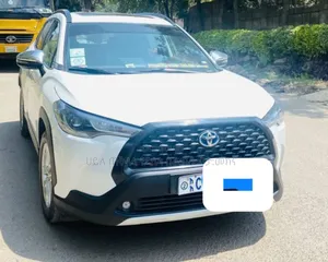 Toyota Corolla Cross Hybrid 2023 Ivory