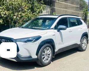 Toyota Corolla Cross Hybrid 2023 Ivory