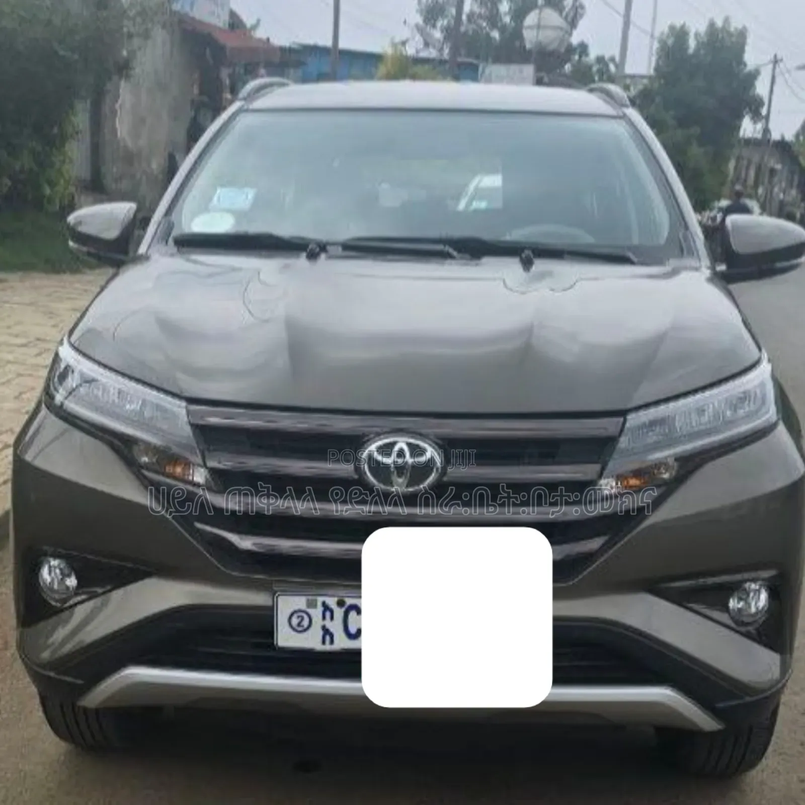 Toyota Rush 2022 Maroon