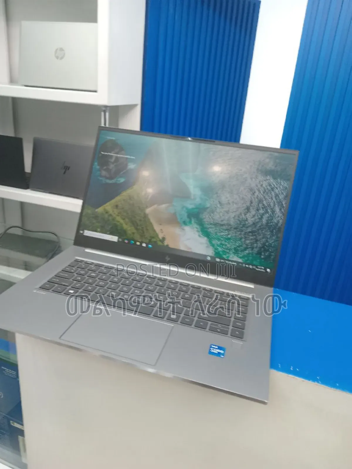 New Laptop HP ZBook Studio G8 32GB Intel Core I7 SSD 512GB