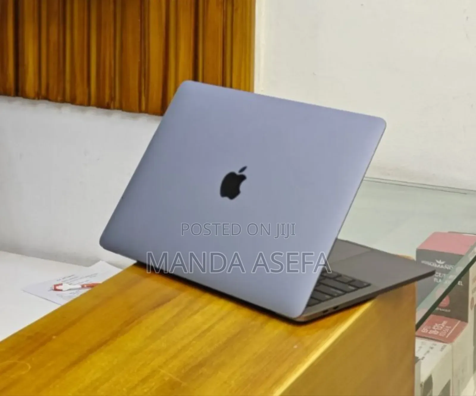 New Laptop Apple MacBook Pro 2019 16GB Intel Core I5 SSD 1T