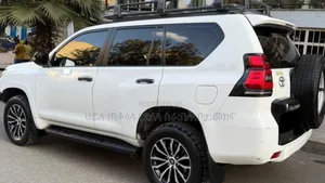 Toyota Land Cruiser Prado 2020 Ivory