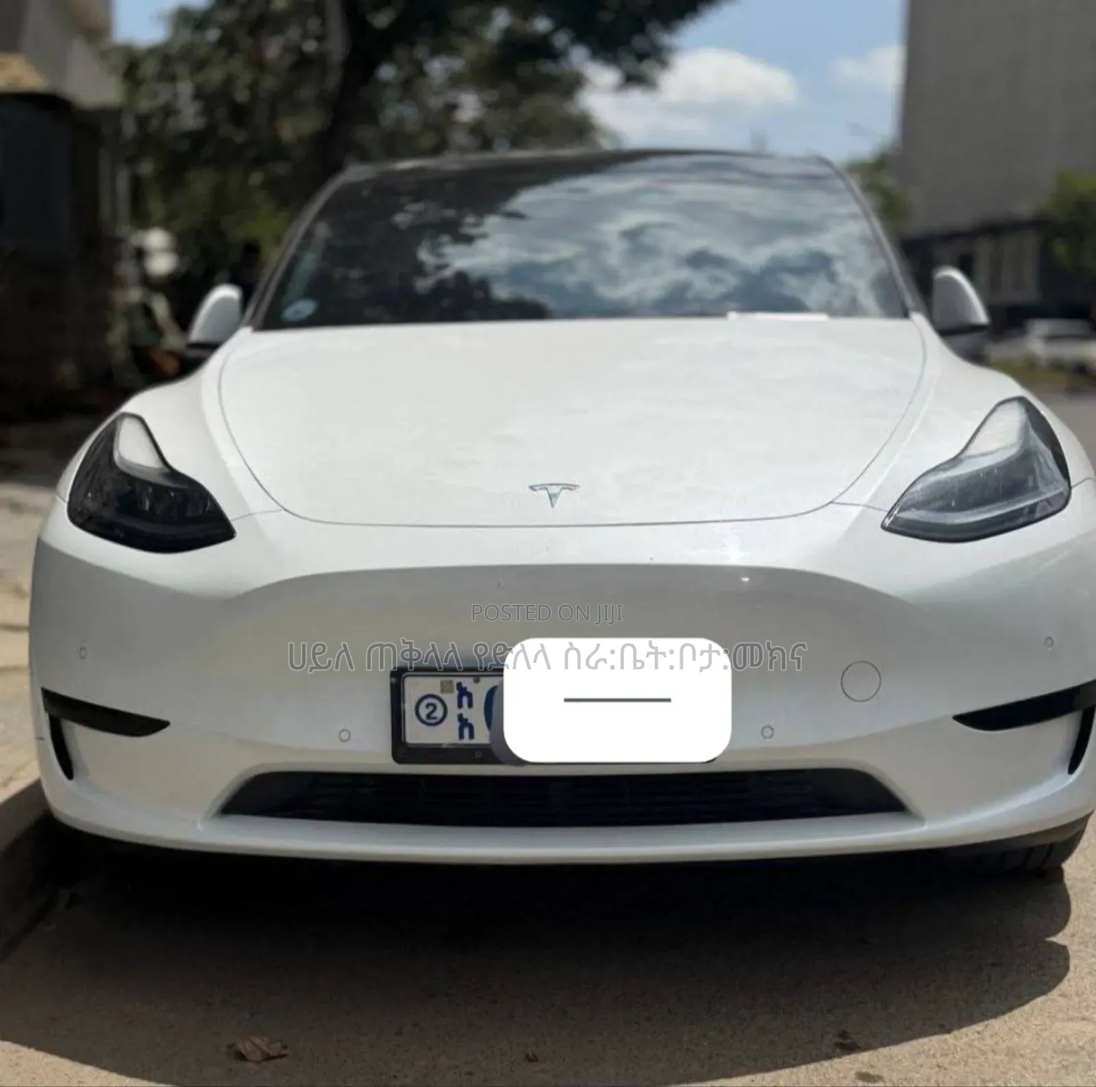 Tesla Model Y 2023 Ivory