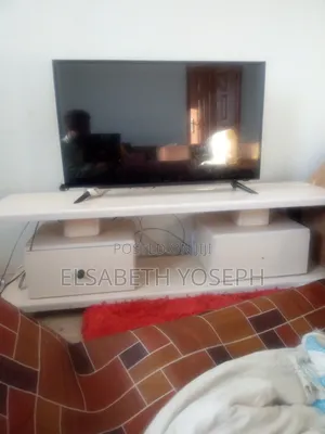 Photo - Tv With Stand