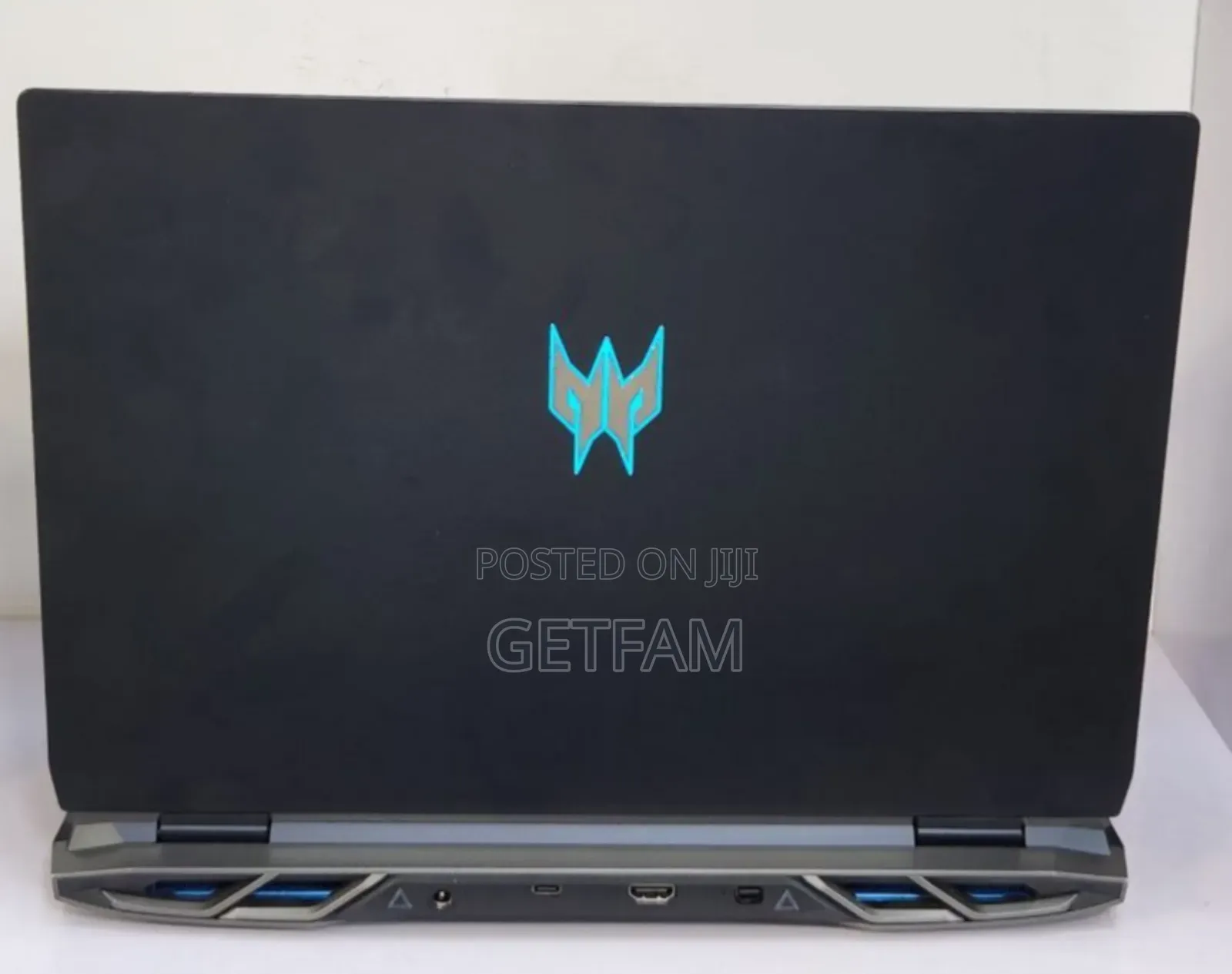 New Laptop Acer Predator Helios 300 16GB Intel Core i9 SSD 512GB