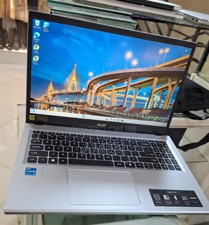 New Laptop Acer Aspire 1520 8GB Intel Core I3 SSD 256GB