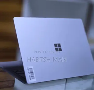 New Laptop Microsoft Surface 8GB Intel Core I5 SSD 512GB