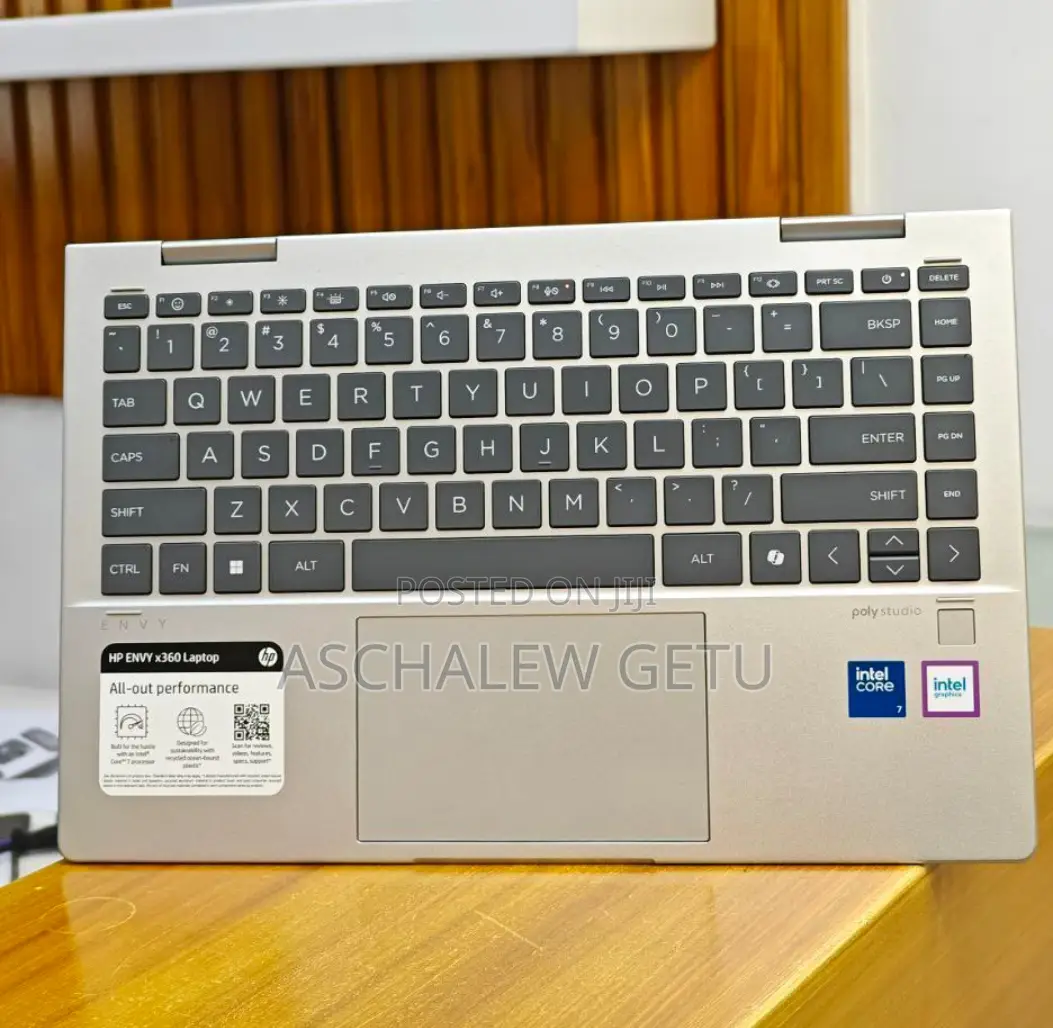 New Laptop HP Envy X360 16GB Intel Core 7 SSD 1T