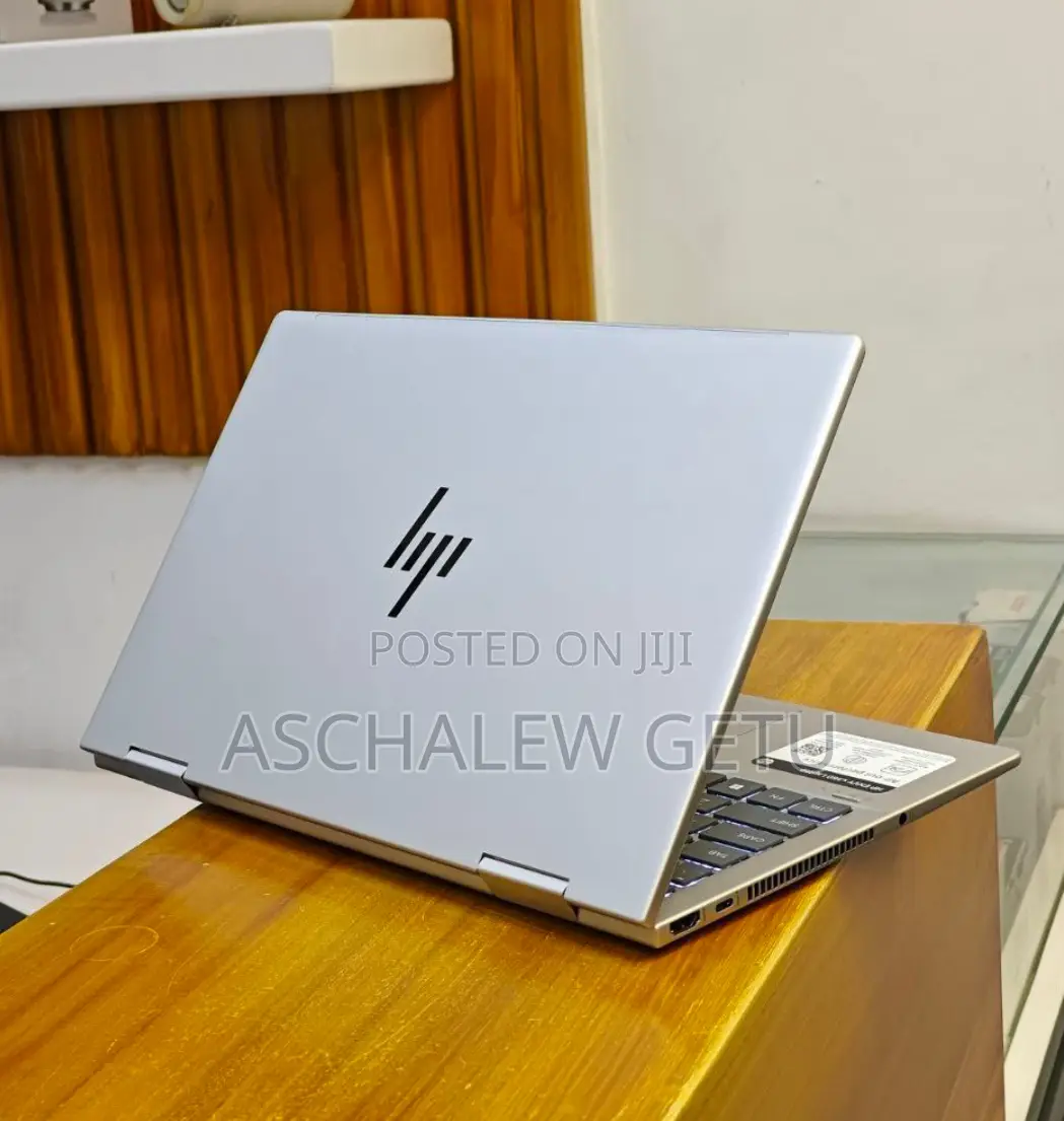 New Laptop HP Envy X360 16GB Intel Core 7 SSD 1T