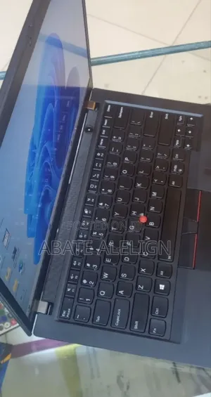 Photo - New Laptop Lenovo ThinkPad T14 16GB Intel Core I7 SSD 512GB