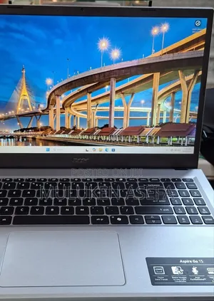 New Laptop Acer Aspire 5 8GB Intel Core I3 SSD 256GB