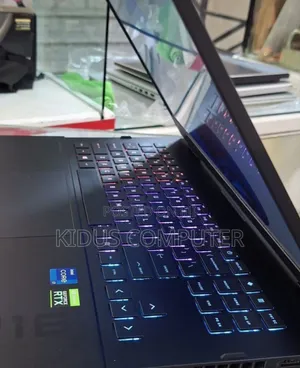 New Laptop HP Omen 16 16GB Intel Core I7 SSD 1T