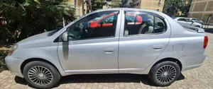 Toyota Platz 2005 Silver