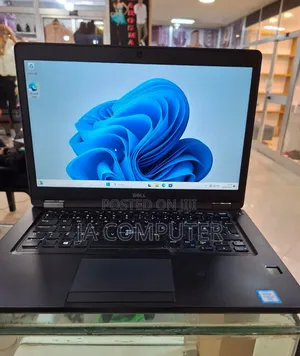 New Laptop Dell Latitude 5480 8GB Intel Core I5 SSD 256GB