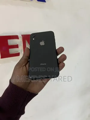 New Apple iPhone XR 64 GB Black