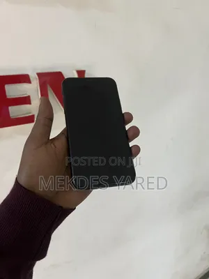 New Apple iPhone XR 64 GB Black