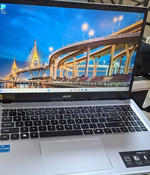 New Laptop Acer 8GB Intel Core I3 SSD 256GB