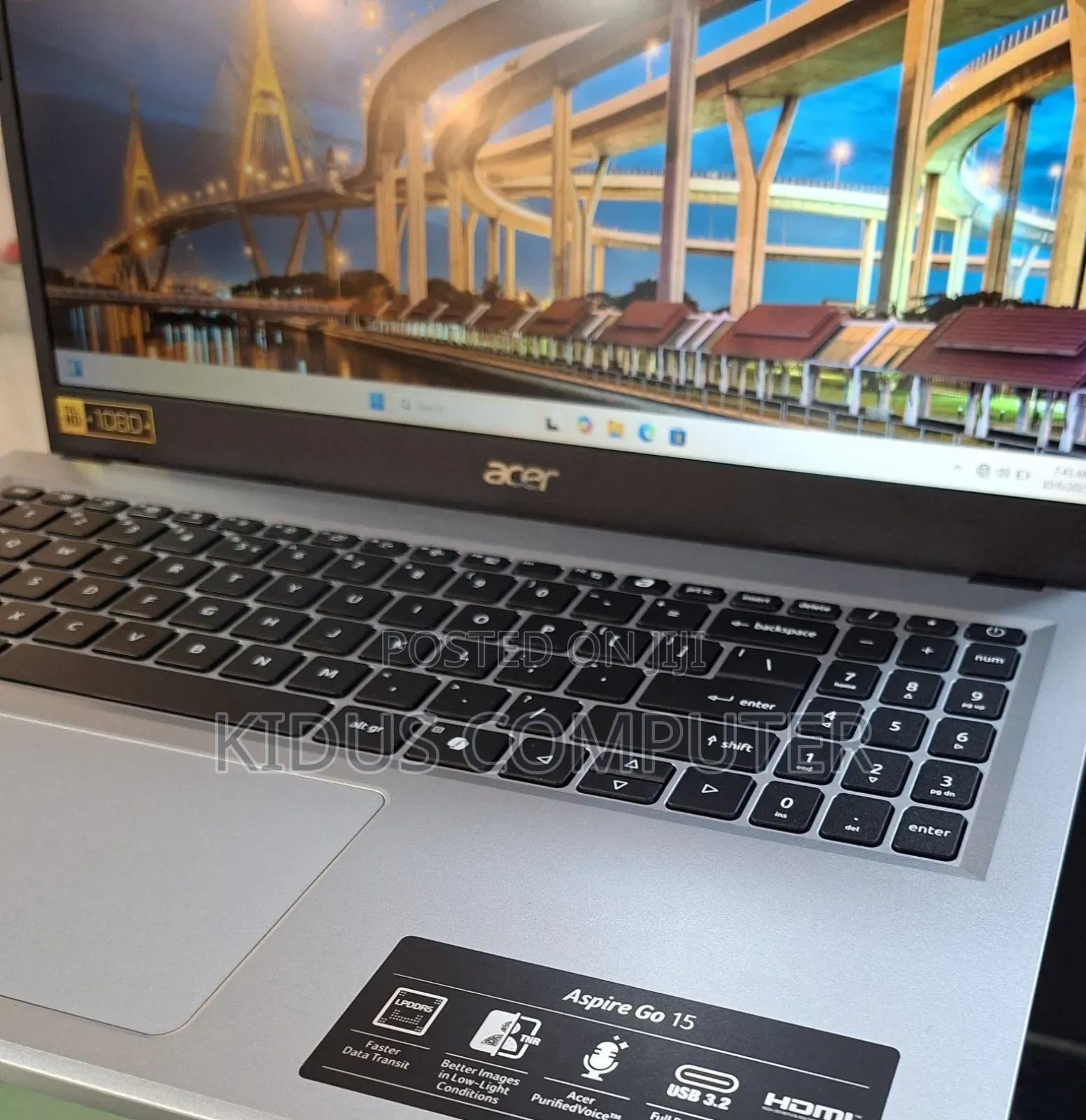 New Laptop Acer 8GB Intel Core I3 SSD 256GB