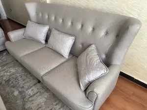 Photo - Sofa New Sofa