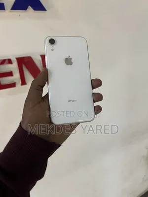 New Apple iPhone XR 64 GB White