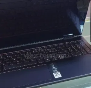 Photo - New Laptop Lenovo Yoga 7i 16GB Intel Core Ultra 7 SSD 1T