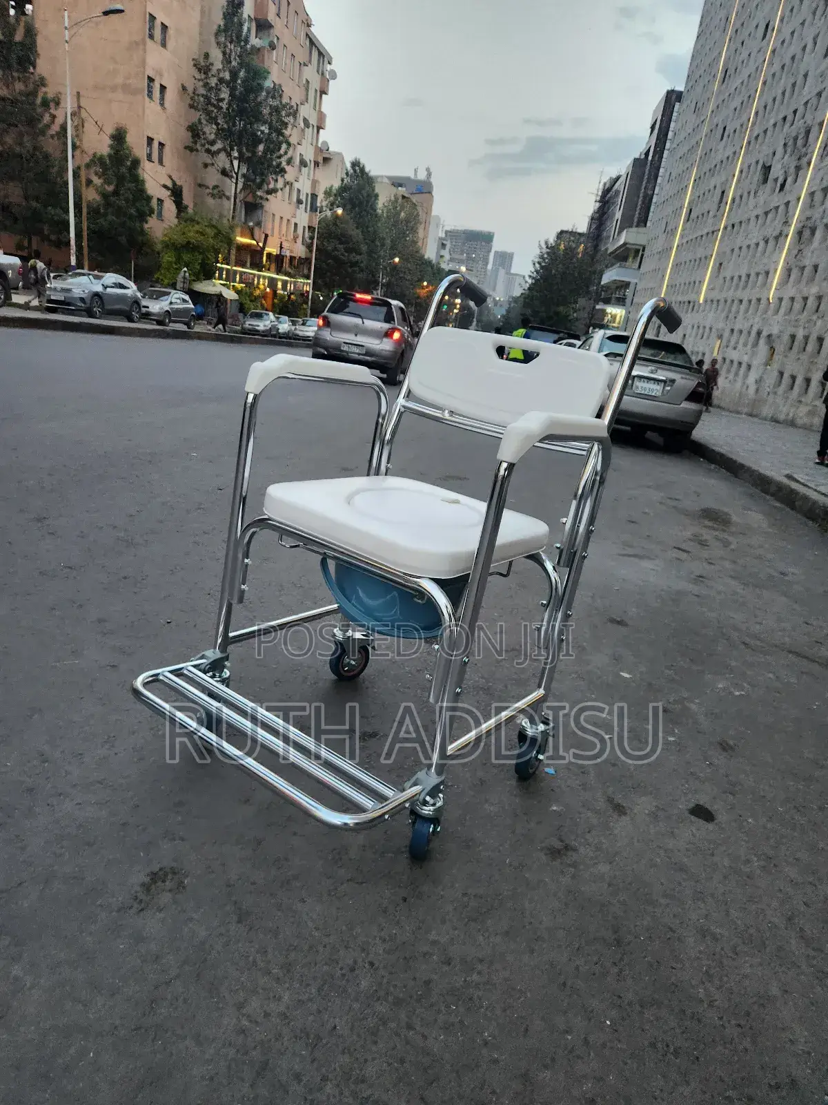 Commode Wheelchair較少brand New Toilet Wheelchair寄給poty Wheelchair New