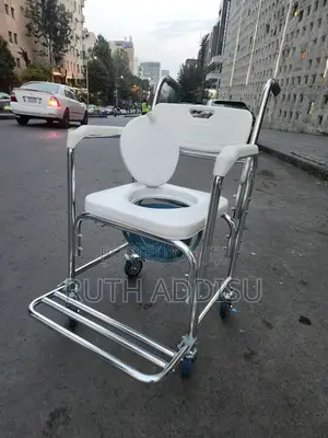 Photo - Commode Wheelchair痲我toilet Wheelchair奢求commode Wheelchair建築wheelchair