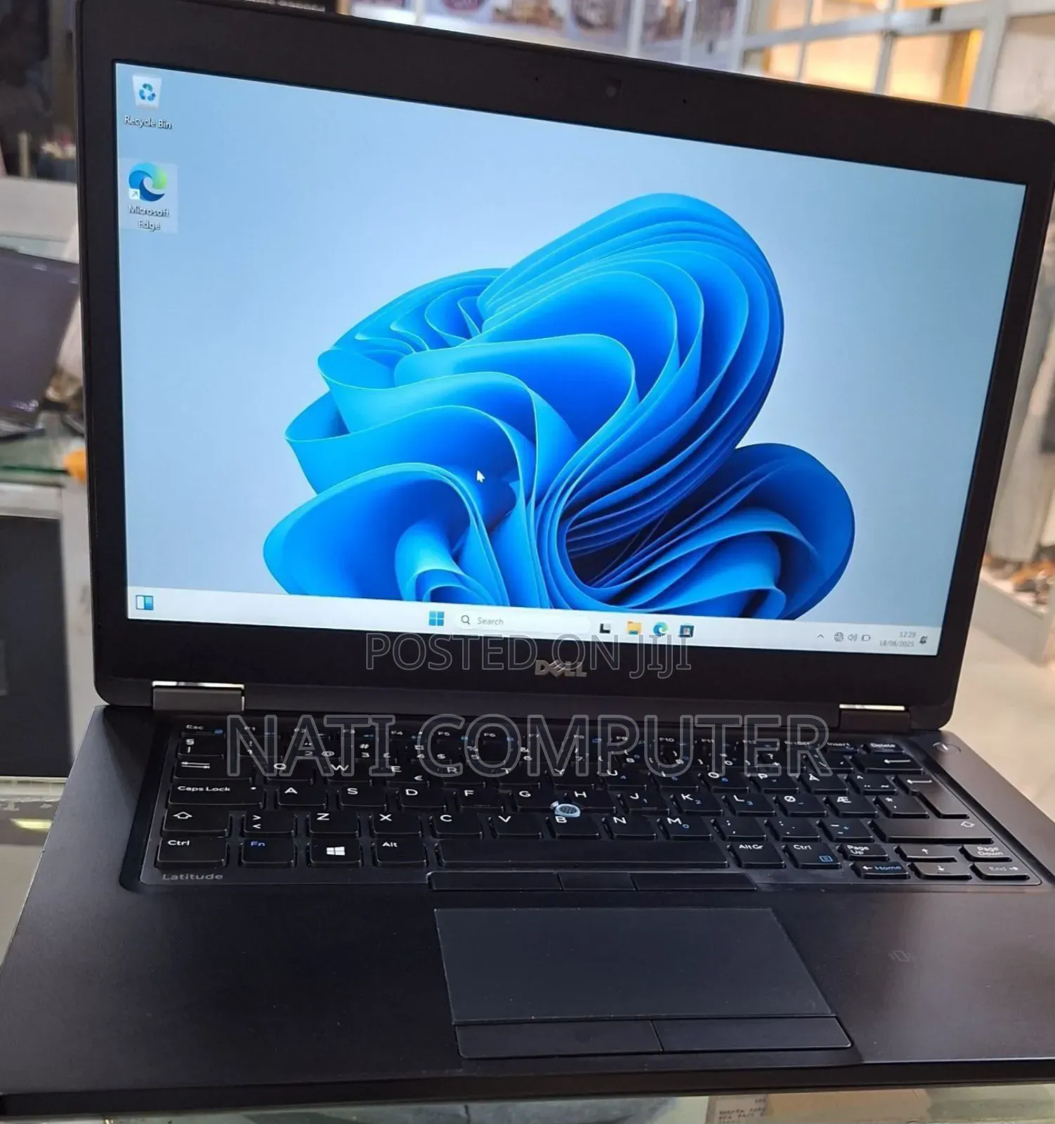 New Laptop Dell Latitude 14 5480 8GB Intel Core I5 SSD 256GB