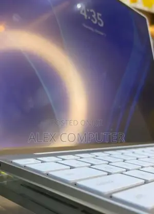 New Laptop Dell XPS 13 9310 16GB Intel Core I7 SSD 512GB