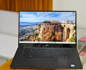 New Laptop Dell XPS 15 16GB Intel Core I7 SSD 256GB