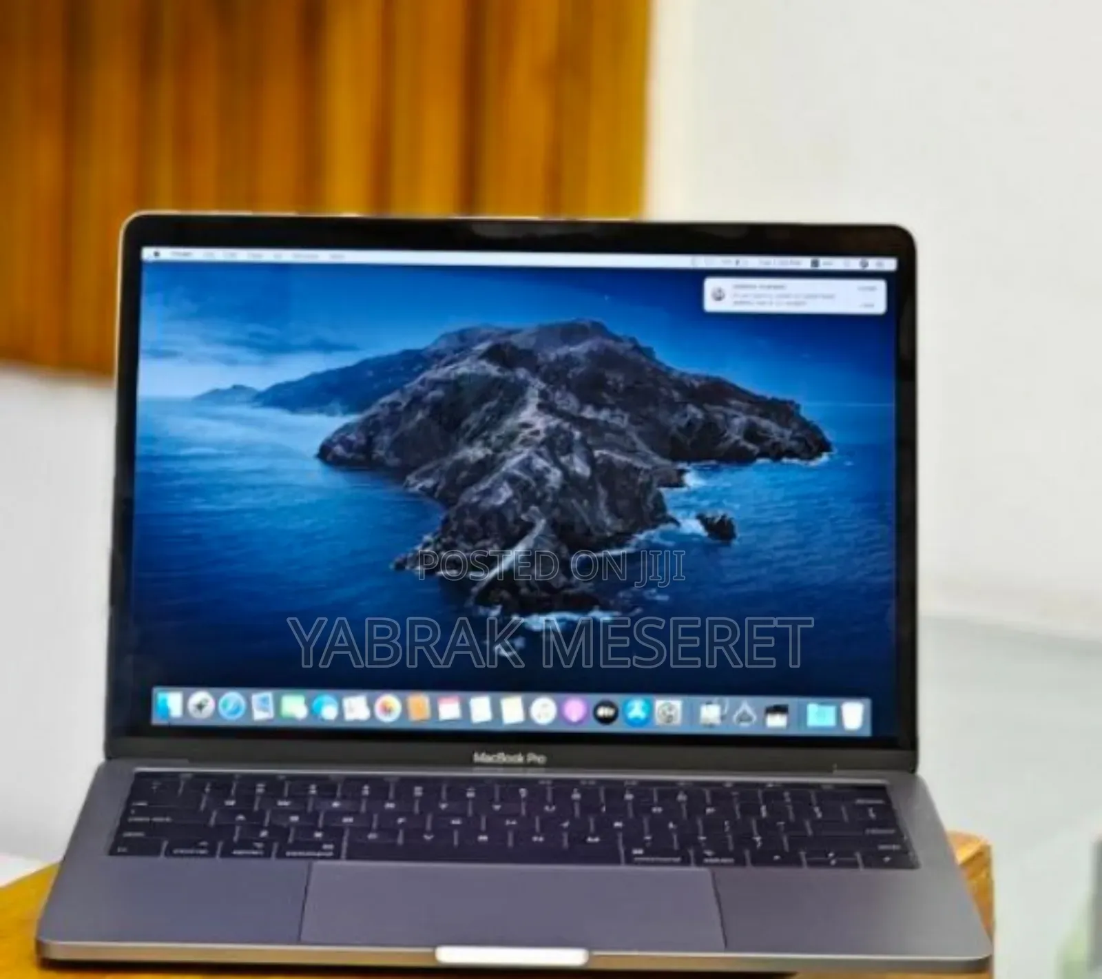 New Laptop Apple MacBook Pro 2019 16GB Intel Core I5 SSD 1T