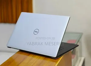 New Laptop Dell Precision 5540 16GB Intel Core I9 SSD 512GB