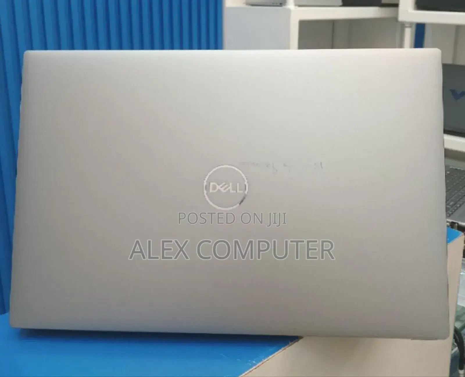 New Laptop Dell 16GB Intel Core I7 SSD 512GB