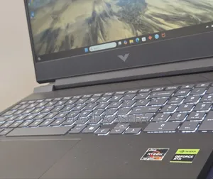 New Laptop HP Victus 15 16GB AMD Ryzen 7 SSD 512GB