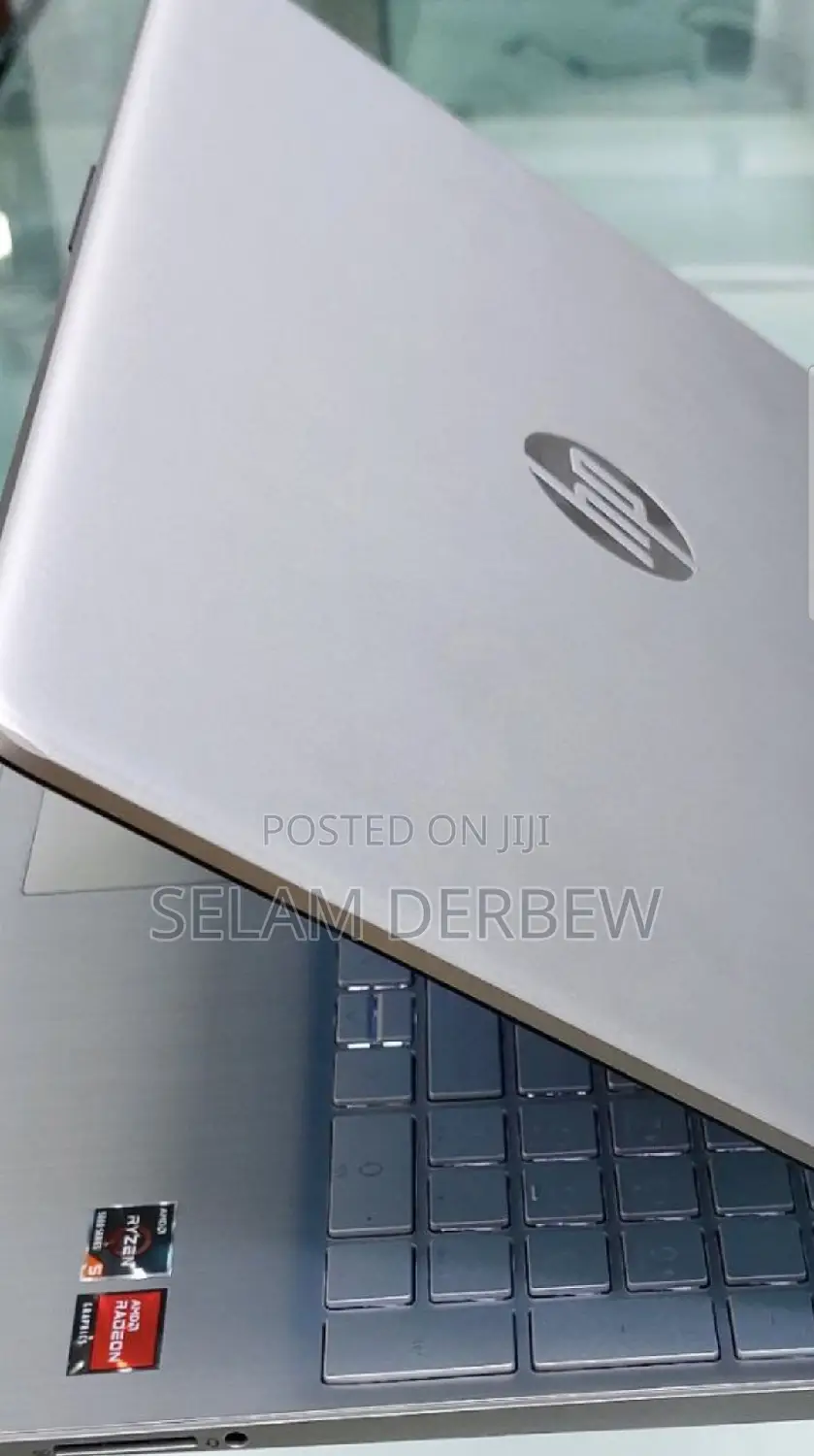 New Laptop HP Stream Notebook 8GB AMD Ryzen 5 SSD 512GB