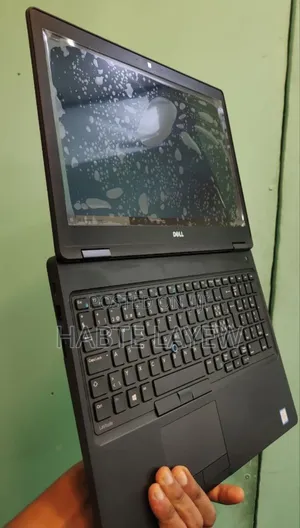 New Laptop Dell Latitude 5310 8GB Intel Core I7 SSD 256GB