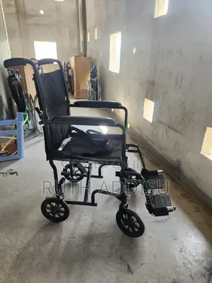 Brand New Wheelchair輕輕almunium Wheelchair埤不wheelchair俠客wheelchair New