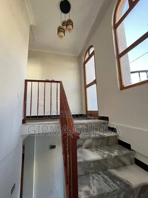 Furnished 5bdrm House in Cmc, Bole for sale